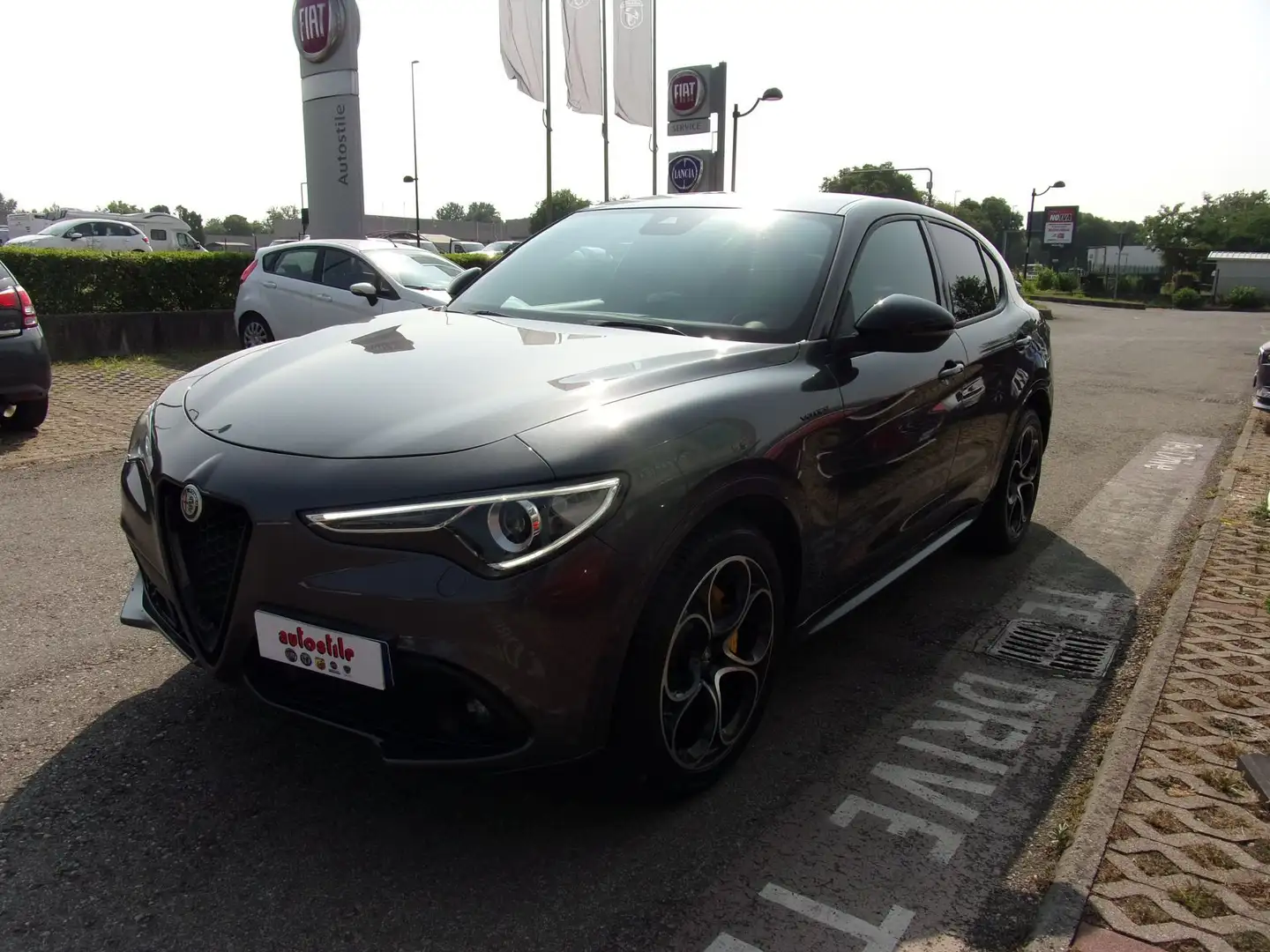 Alfa Romeo Stelvio 2.2 Turbodiesel 210 CV AT8 Q4 Veloce Grigio - 1