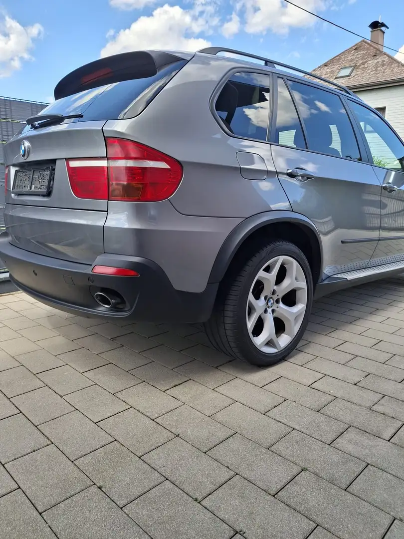 BMW X5 X5 xDrive30d Aut. Grau - 2