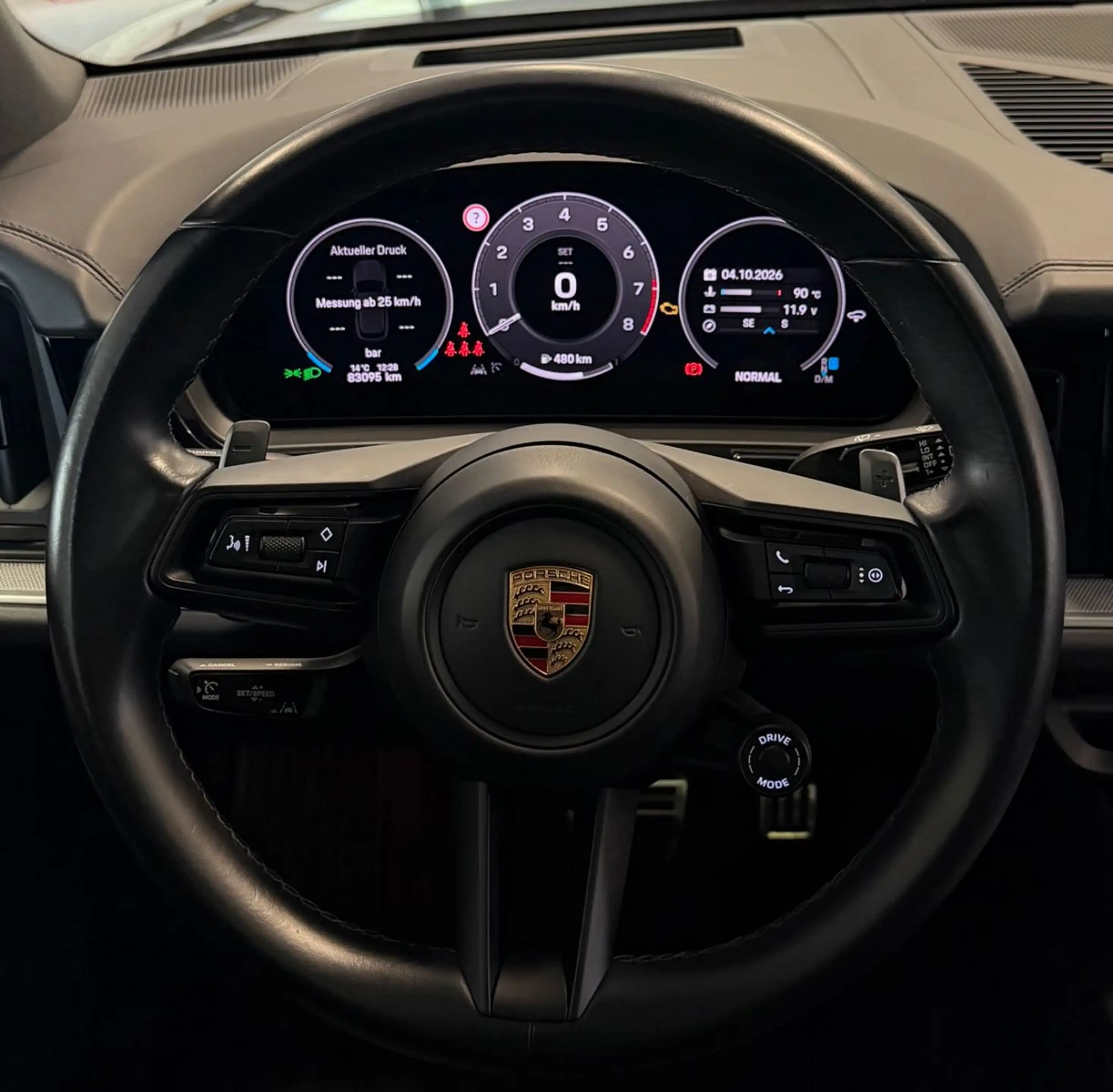 Porsche Cayenne S SpDesign I 22" I SpAbgas I Pano I AHK — photo 9