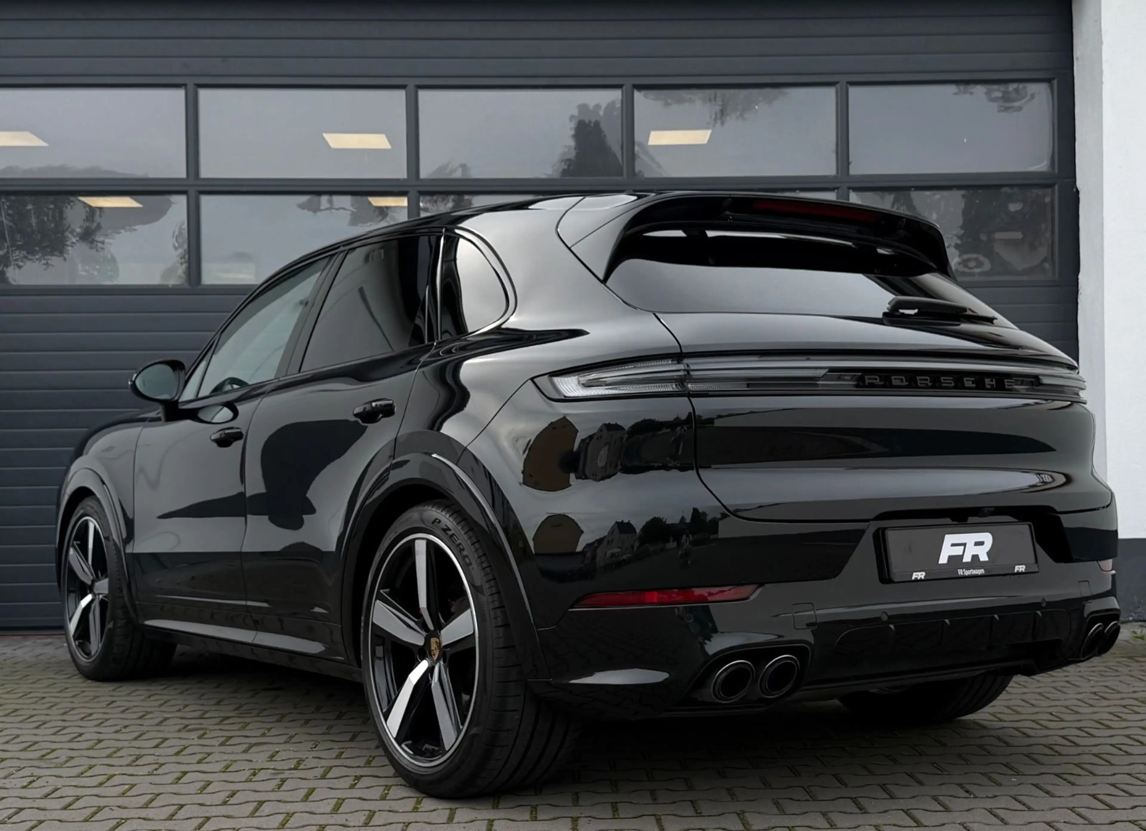 Porsche Cayenne S SpDesign I 22" I SpAbgas I Pano I AHK — photo 5