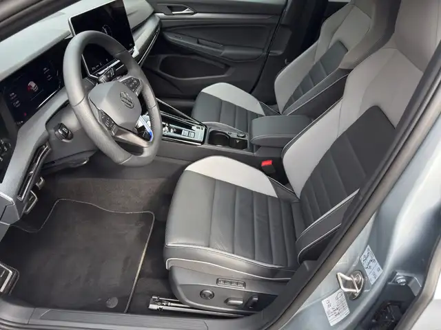 Volkswagen Golf view 10