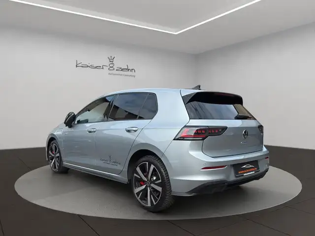 Volkswagen Golf view 7