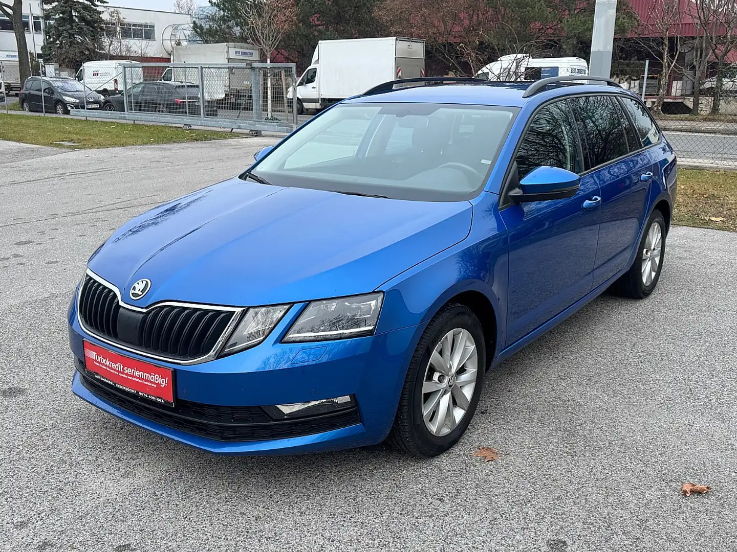 Skoda Octavia Combi 2,0 TDI Business DSG / 1BESITZ /  NAVI / ... Blau - 2