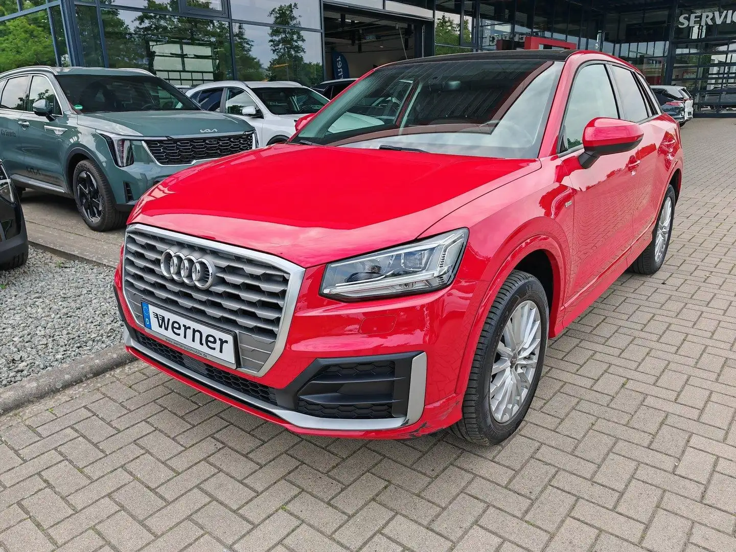 Audi Q2 30 1.6 TDI design S line LED Navi Pano Roşu - 2