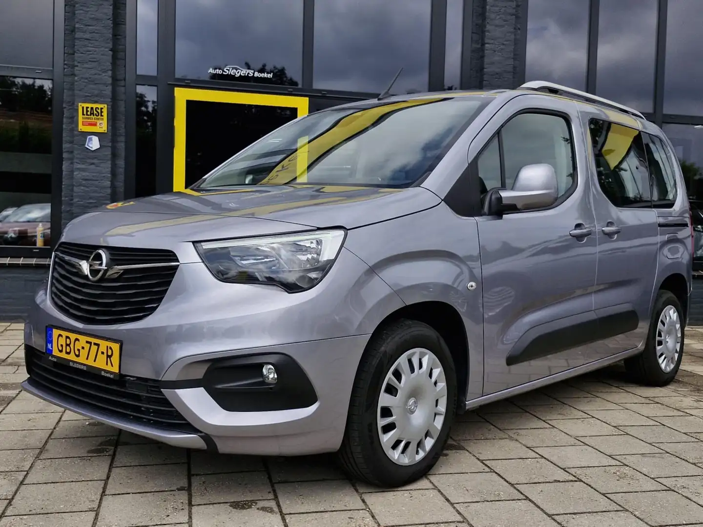 Opel Combo Tour 1.2 Turbo L1H1 Automaat I 130 PK I Park. Cam. Grijs - 1