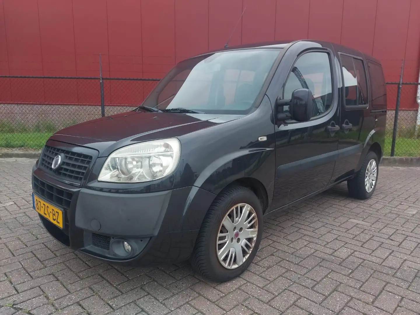 Fiat Doblo 1.4 Dynamic airco trekhaak Zwart - 1