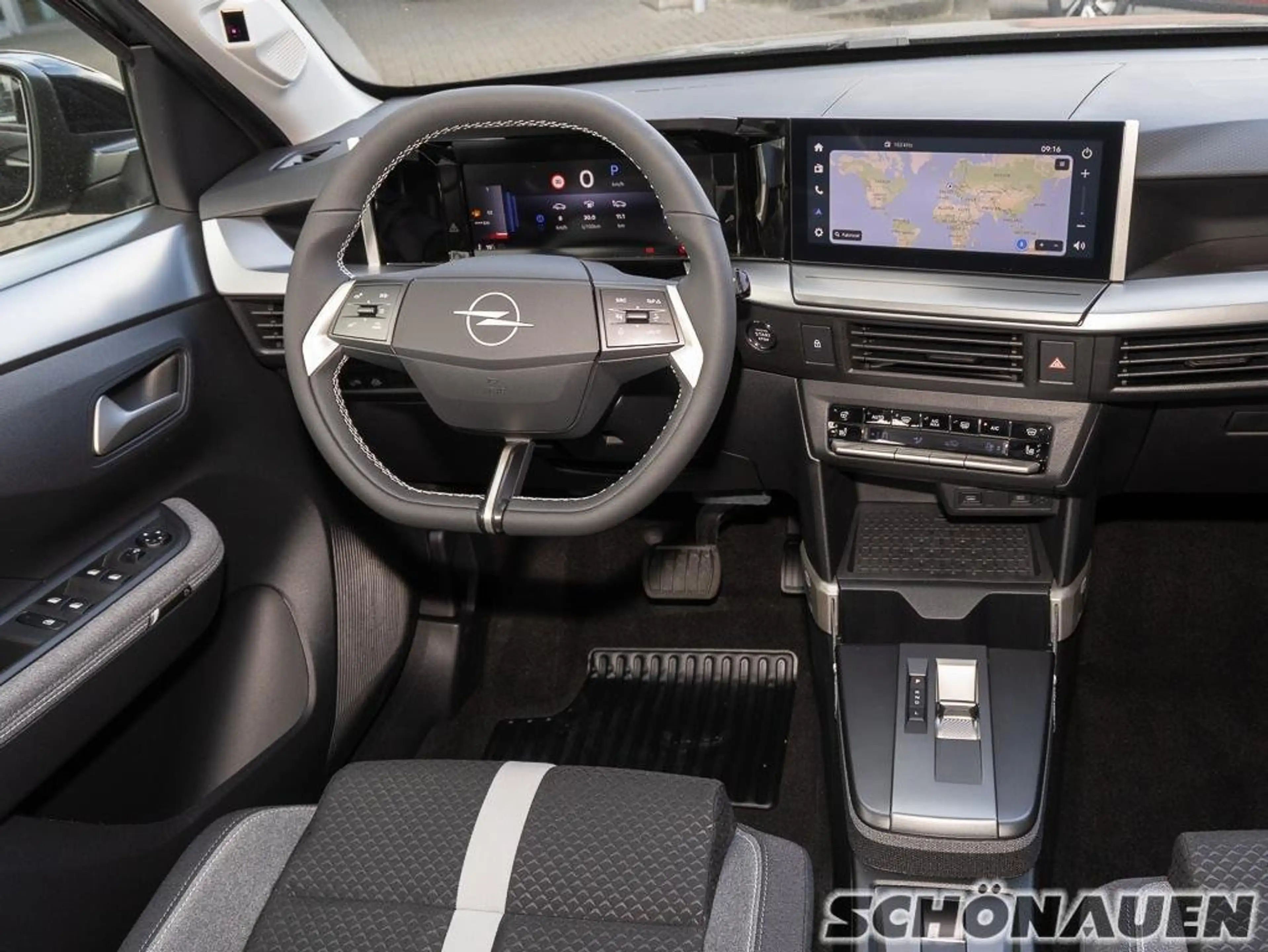 Opel Frontera Ultimate Hybrid +AUT+Klima+WinterPaket+ — photo 4