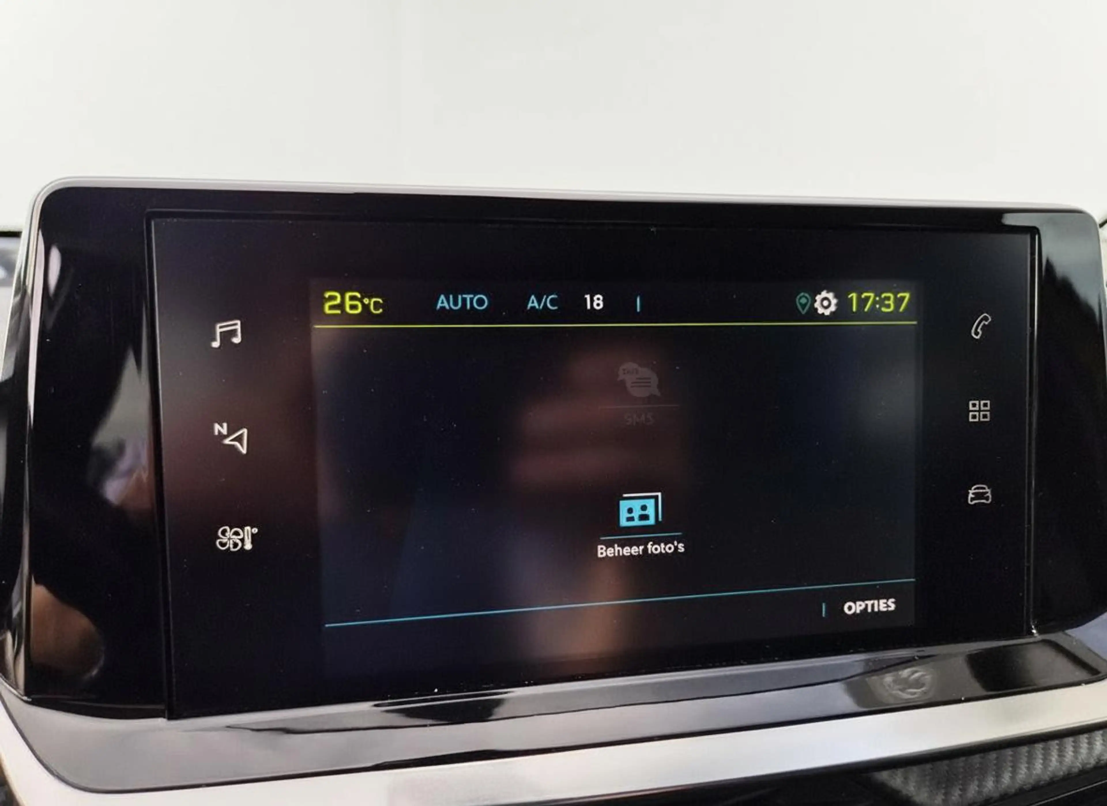 Peugeot e-208 EV Allure Pack 50 kWh SOH 91% — photo 21