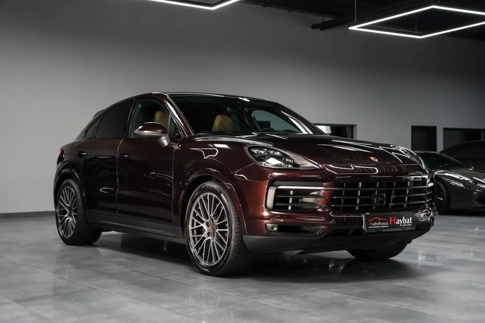 Porsche Cayenne Coupe PDLS+Luft-ACC-HuD-18Wege-21" Braun - 1