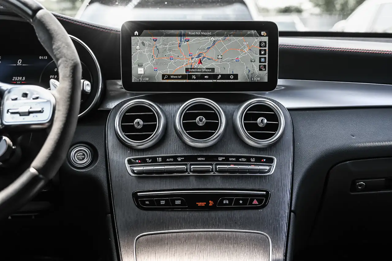 Mercedes-Benz GLC снимка Mercedes-Benz GLC