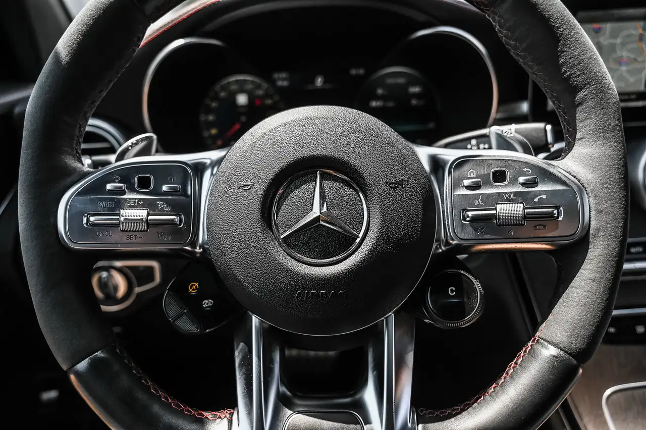 Mercedes-Benz GLC снимка Mercedes-Benz GLC