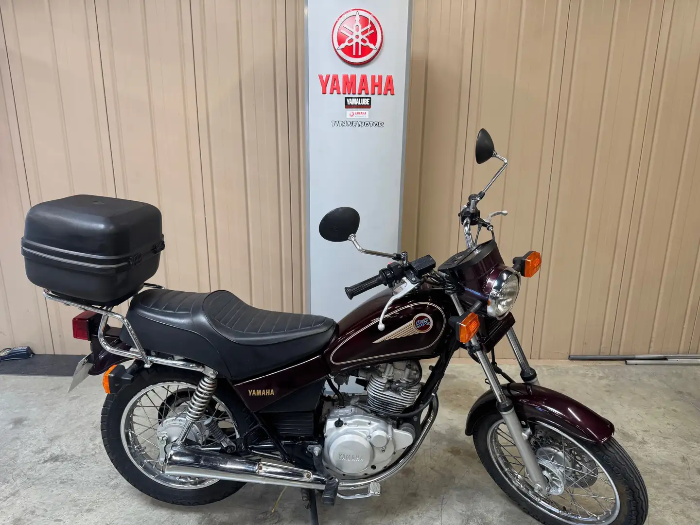 Yamaha SR 125 Rouge - 2