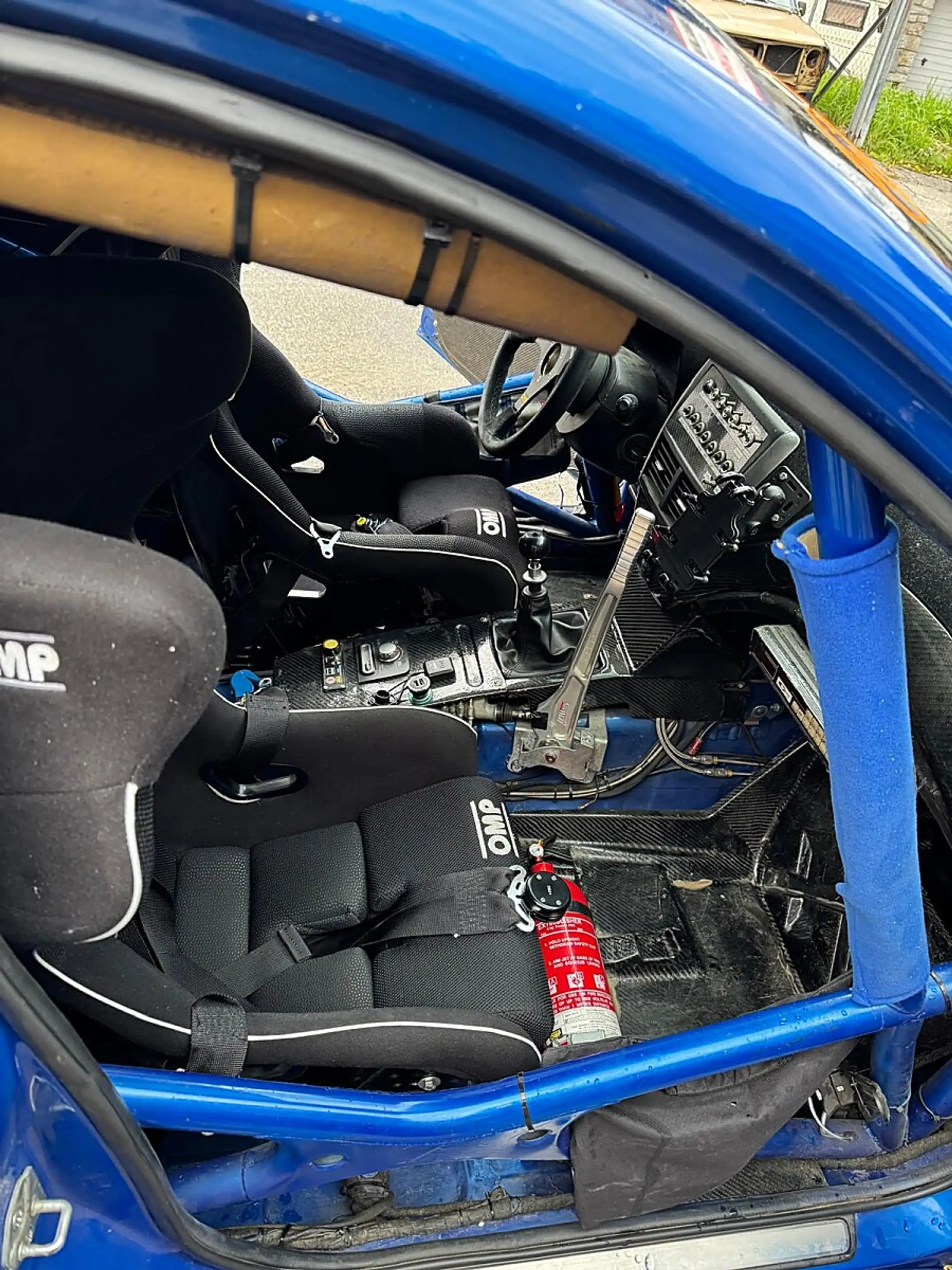 Subaru WRX STI R4 Rallye Auto — photo 6