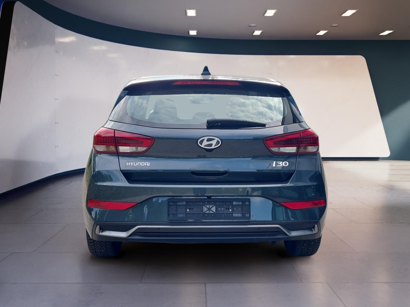 Hyundai i30 Advantage vAHK Navi LED DAB Kamera Winter 74 kW... — photo 5