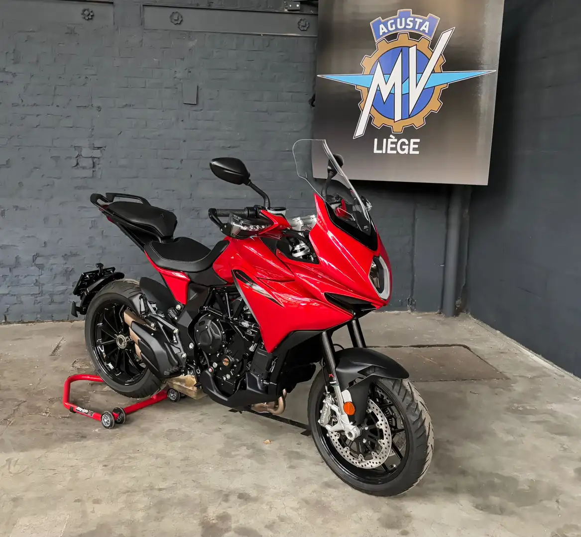 MV Agusta Turismo Veloce 800 Rood - 2