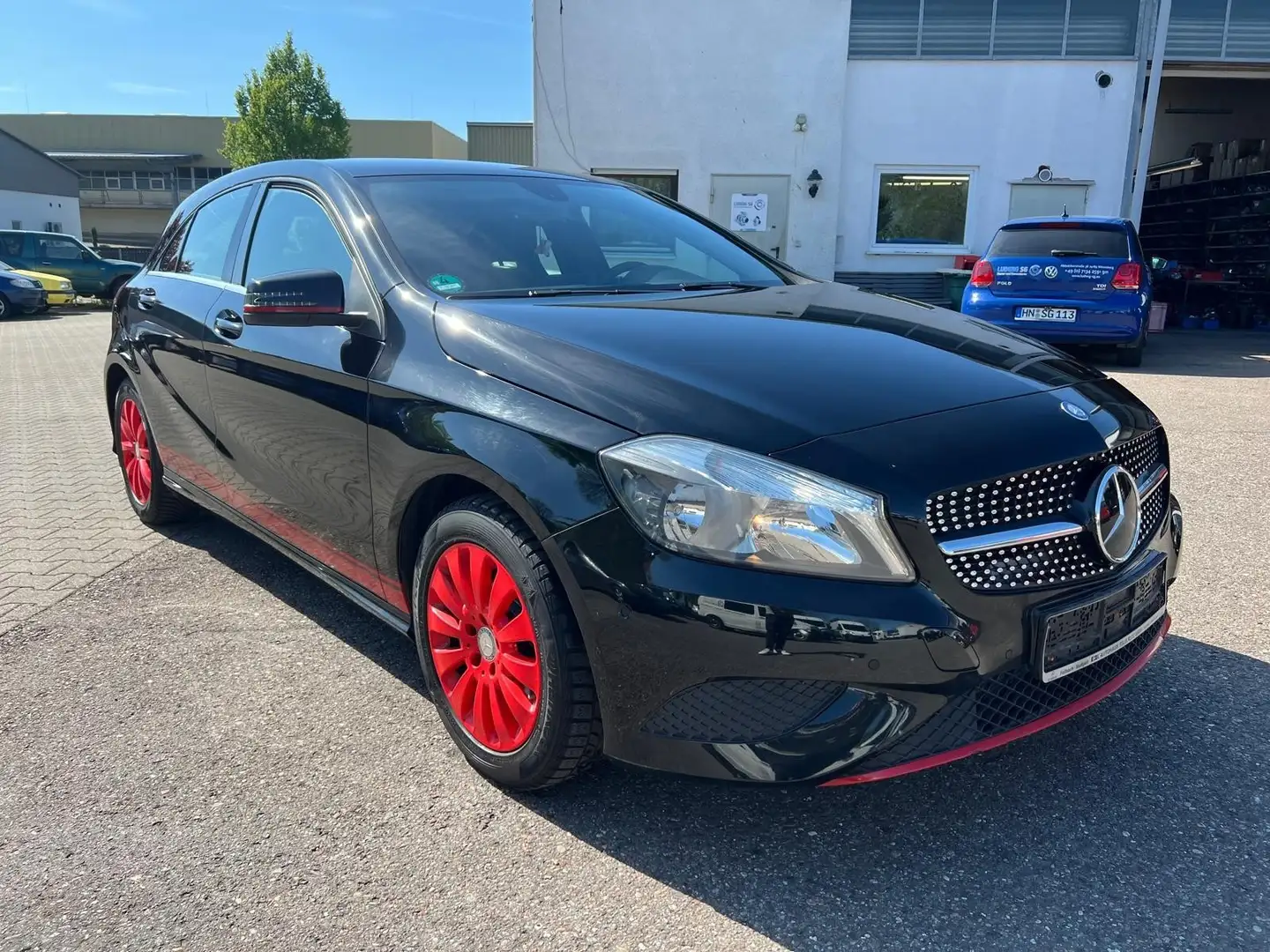 Mercedes-Benz 180 Mercedes A-Klasse 180 Top Zustand Noir - 2
