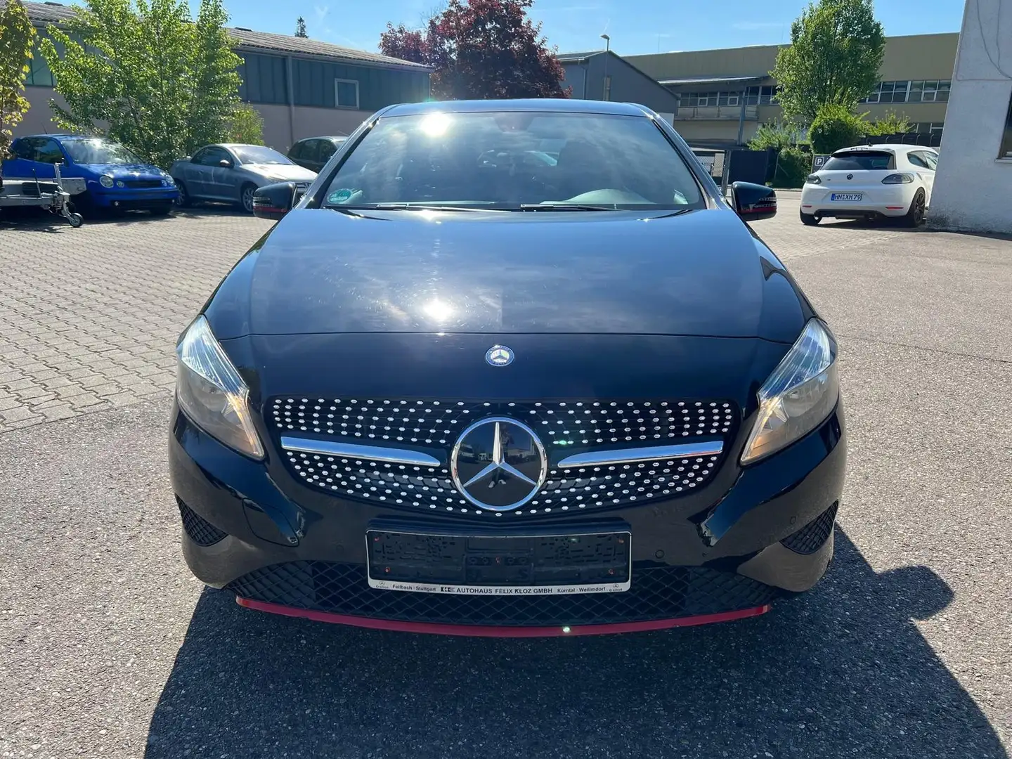 Mercedes-Benz 180 Mercedes A-Klasse 180 Top Zustand Noir - 1
