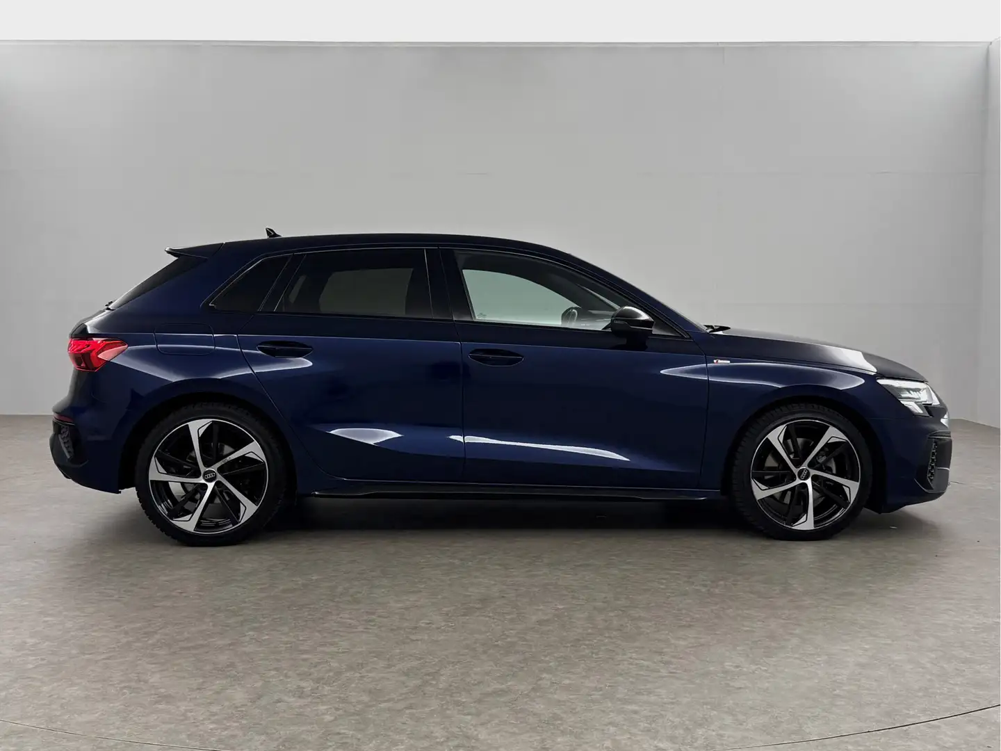 Audi A3 35 TFSI S Line 150PK LED Sfeerverl. Carplay Virtua Blu/Azzurro - 2