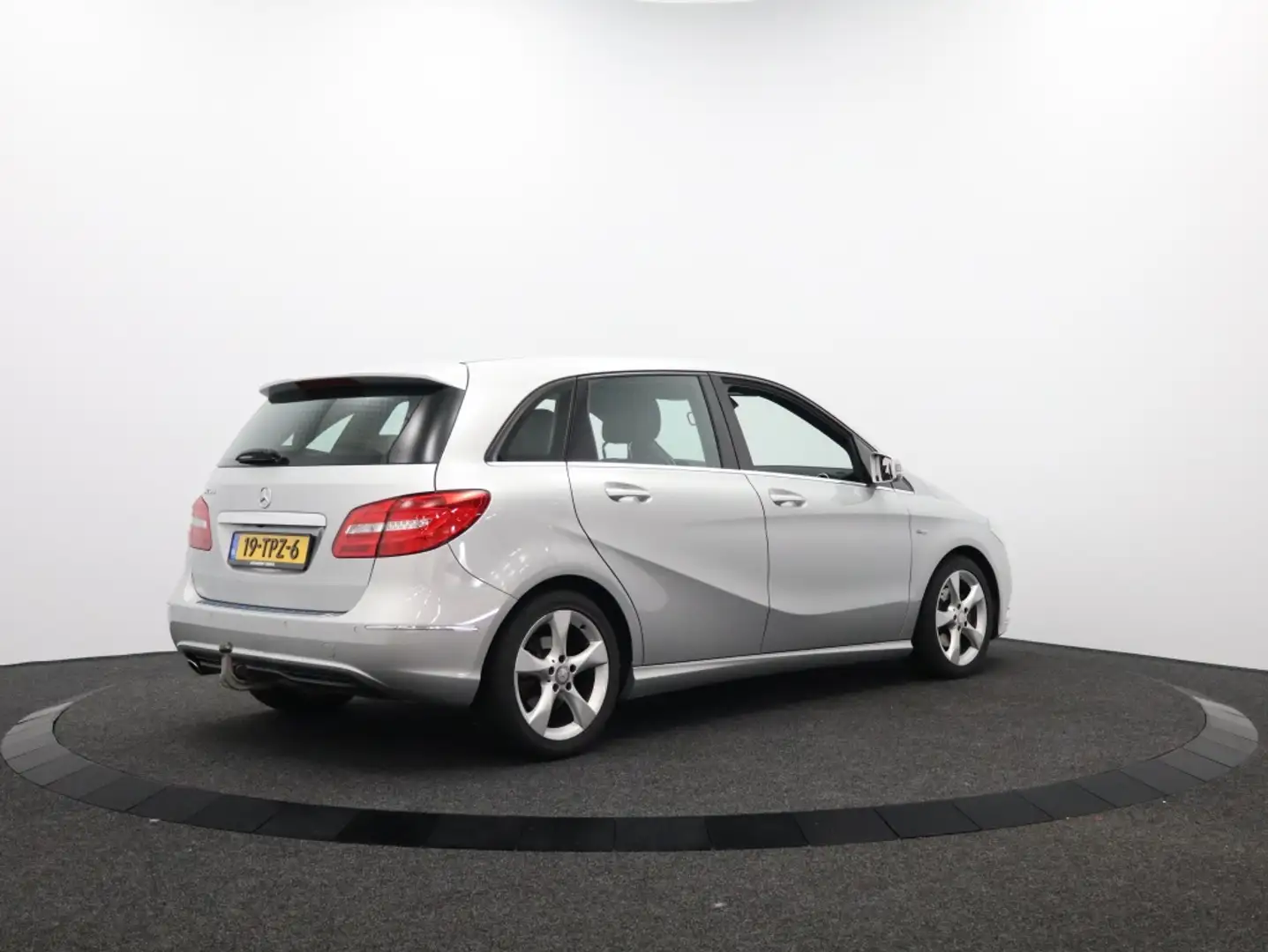 Mercedes-Benz B 200 Ambition | Navigatie | Camera | Cruise control | E Grijs - 2