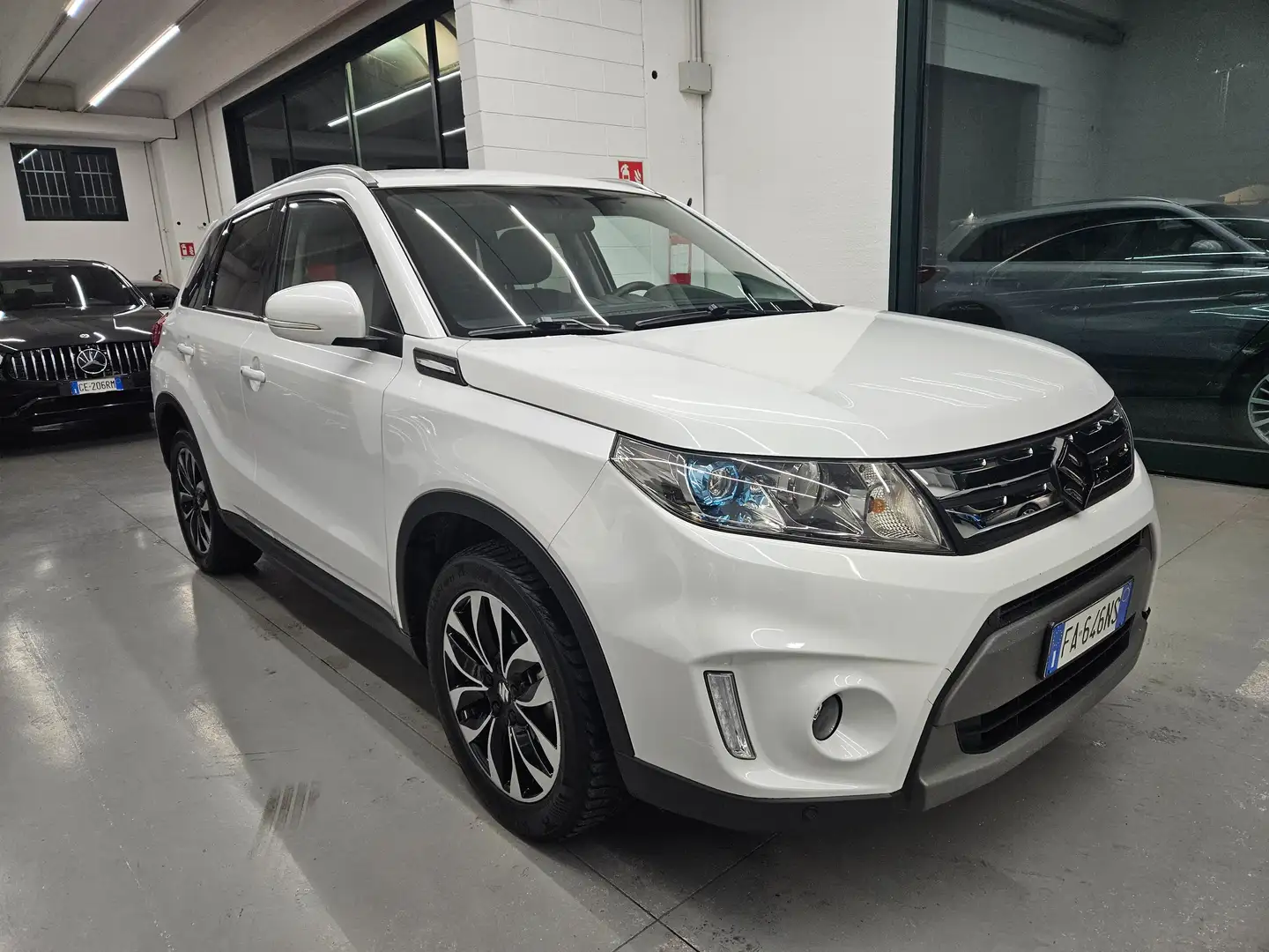 Suzuki Vitara 1.6 vvt V-Top s NEOPATENTATI Bianco - 1