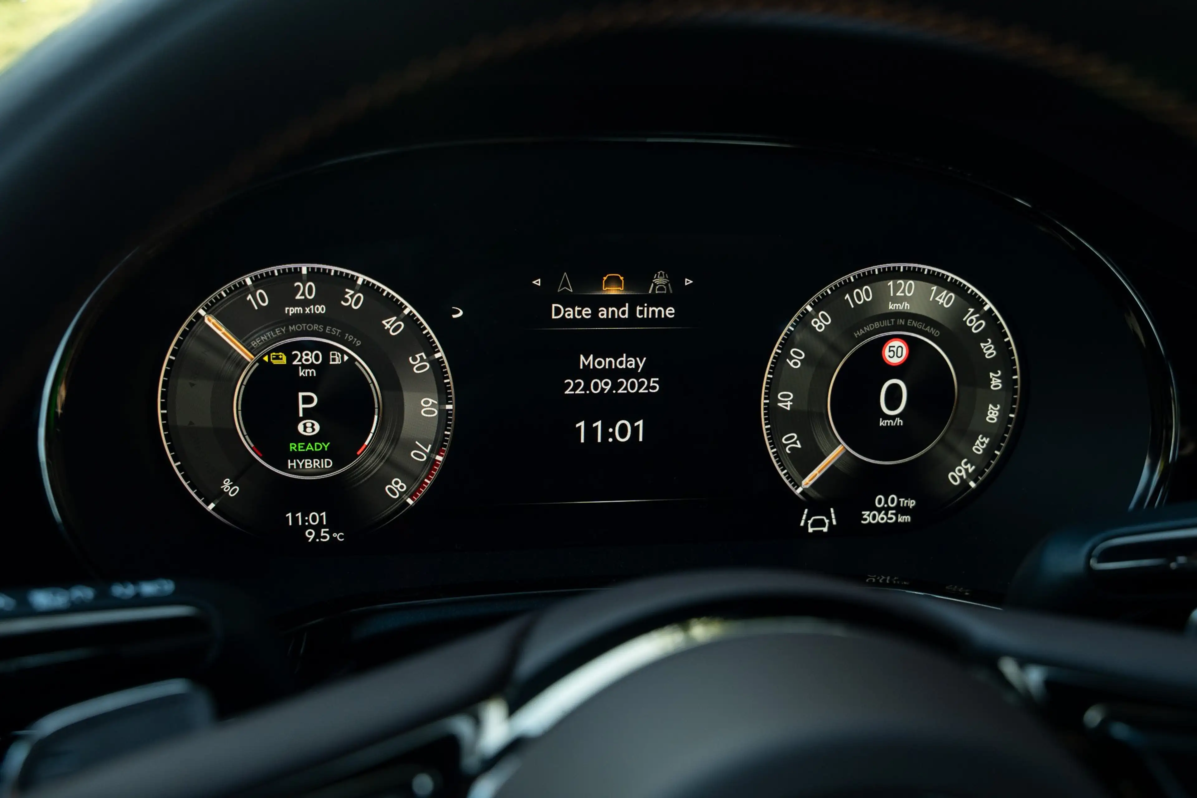 Bentley Continental GT Black Edition 4.0 V8 Hybride - VAT Ref - 1 owner — photo 15