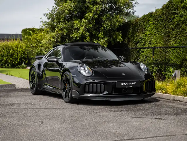 Porsche 911 view 17