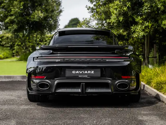 Porsche 911 view 5