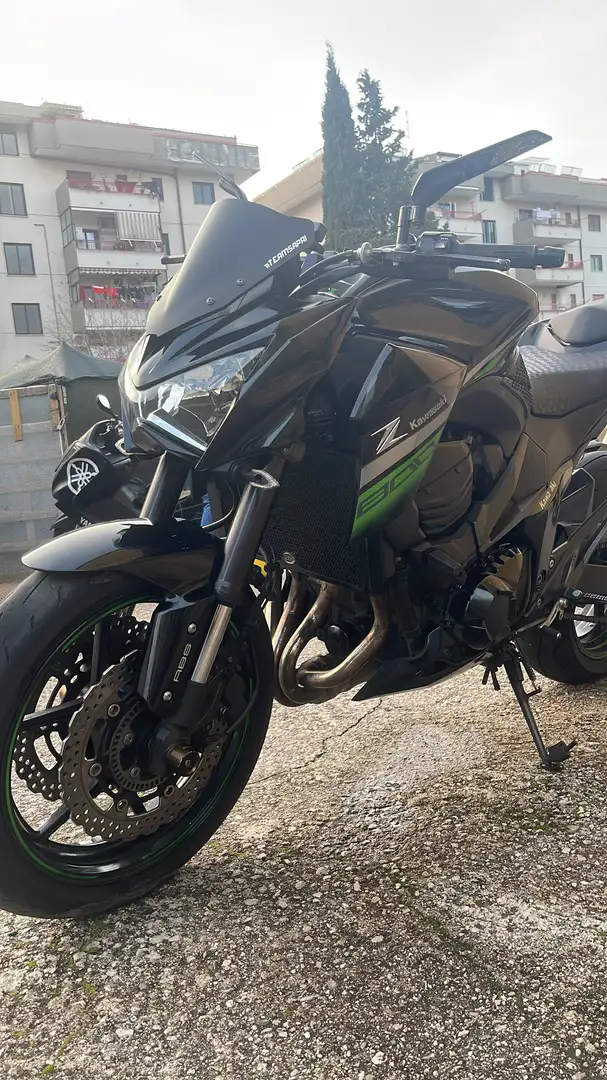 Kawasaki Z 800 ABS Negro - 1