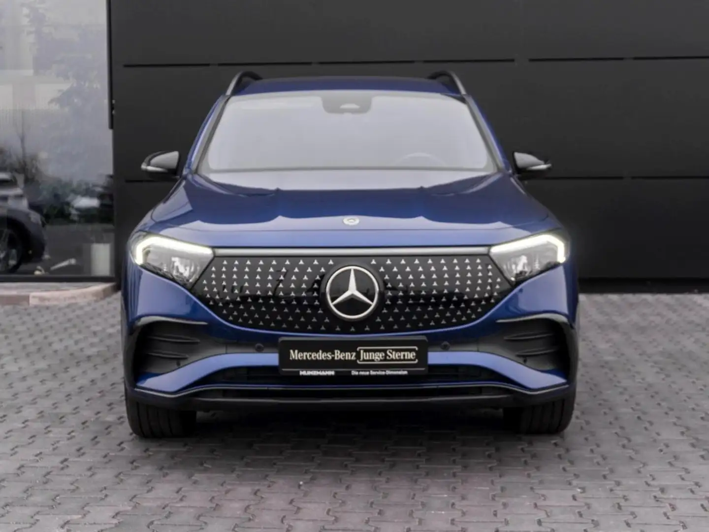 Mercedes-Benz EQB 350 4M AMG Night Navi Distronic AHK Kamera Bleu - 2