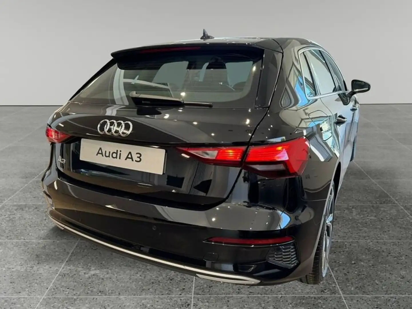 Audi A3 SPB 40 TFSI e S tronic Business Advanced Nero - 2