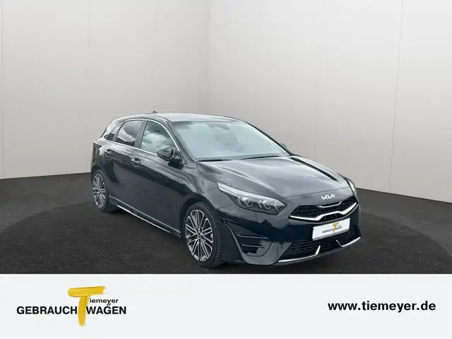 Kia Ceed view 3