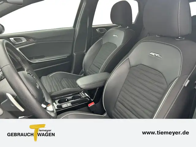 Kia Ceed view 10