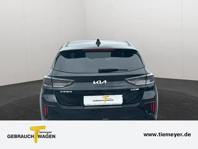 Kia Ceed view 6