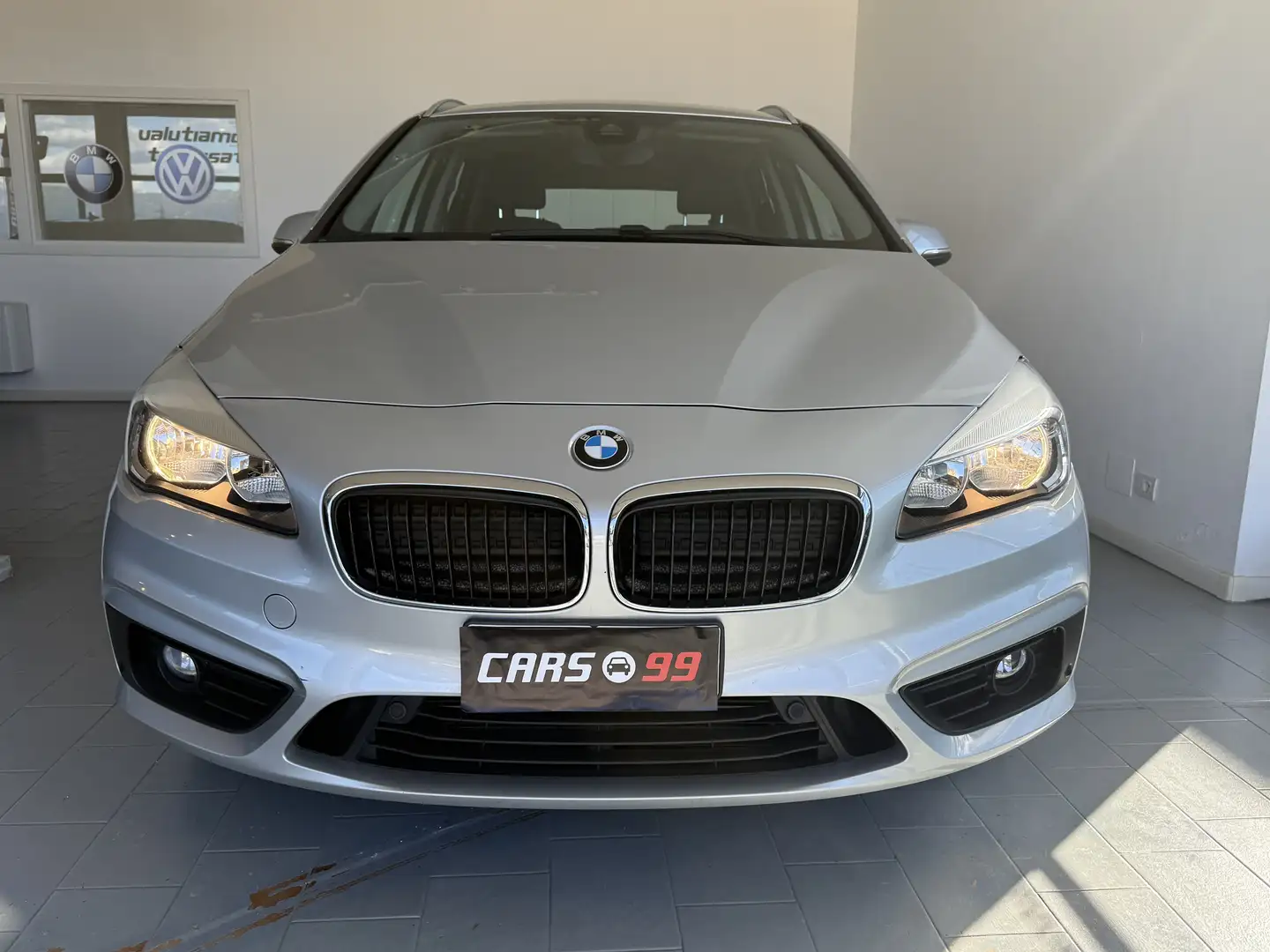 BMW 218 218d Active Tourer Advantage my15 Plateado - 2