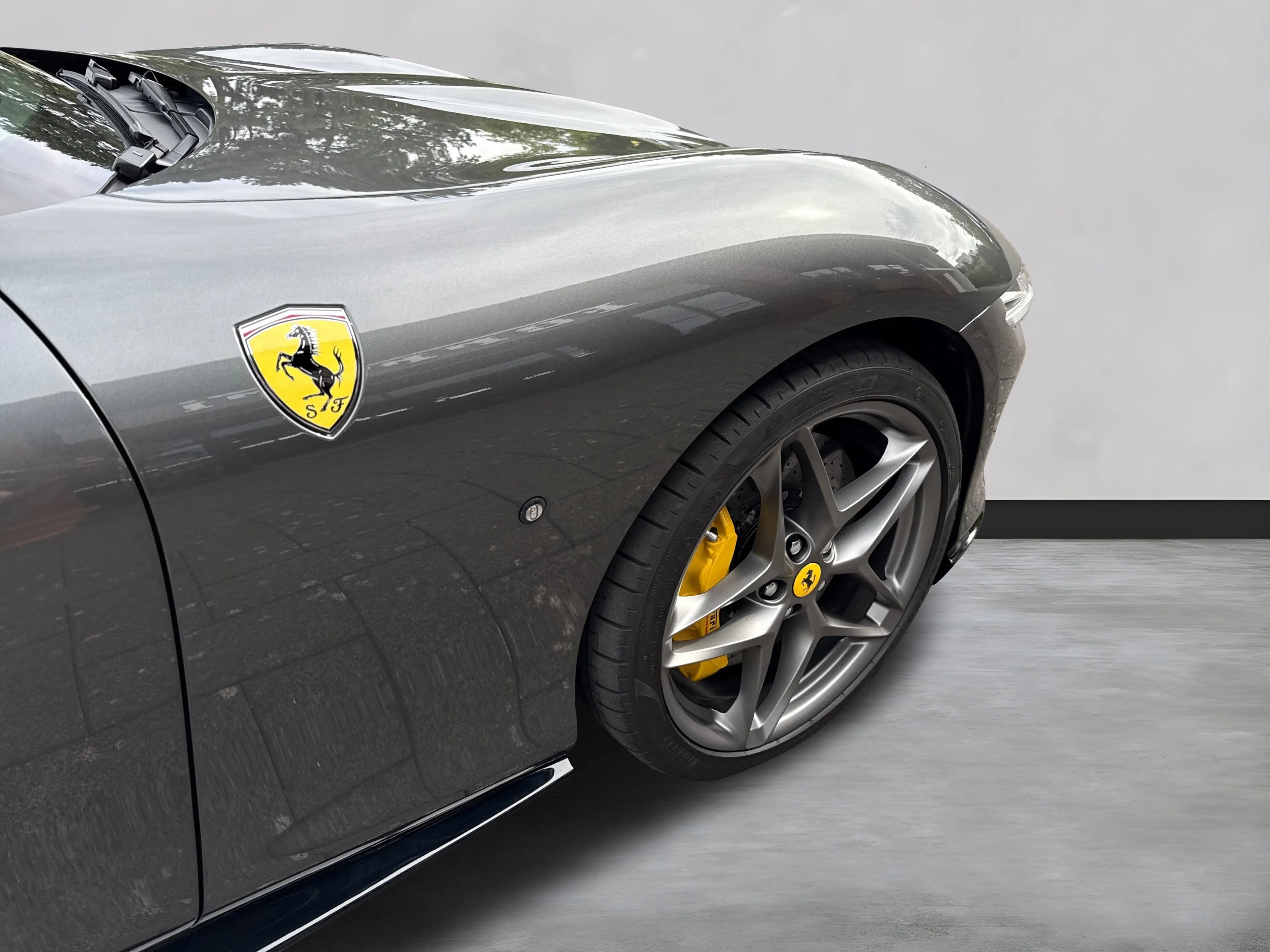 Ferrari Roma *Embleme*Navi*PDC*Klima*Leder* — photo 11
