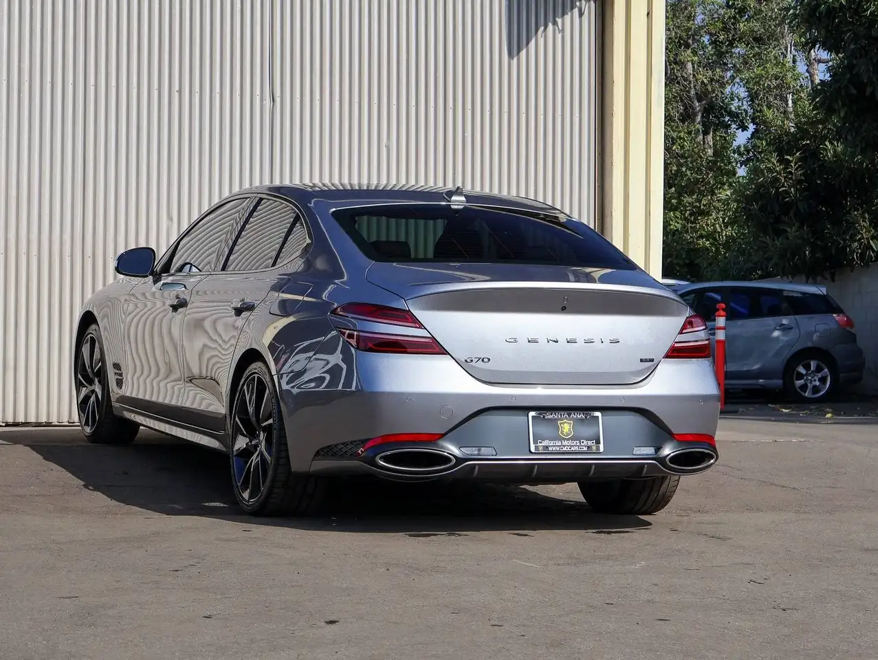 Genesis G70 photo Genesis G70