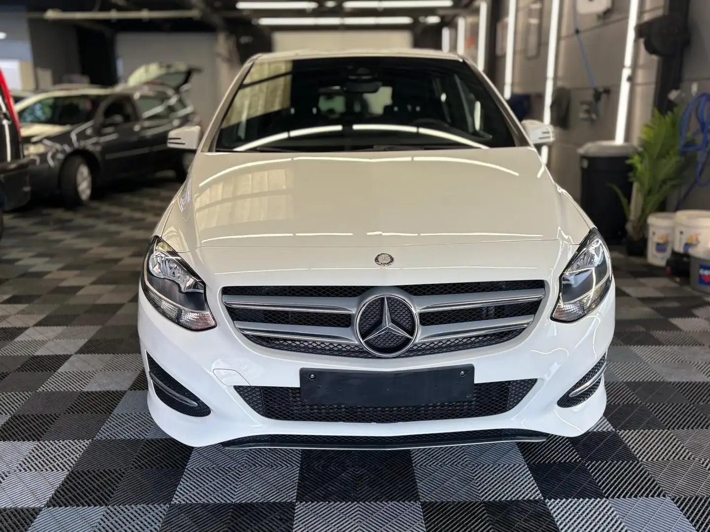 Mercedes-Benz B 180 CDI d 7G-DCT AUTOMATIQUE bj. 2015 96000km Wit - 2