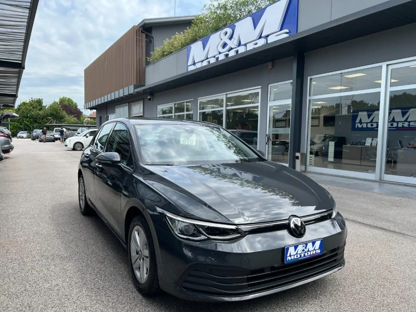 Volkswagen Golf 2.0 TDI 116CV DSG Life Grijs - 1