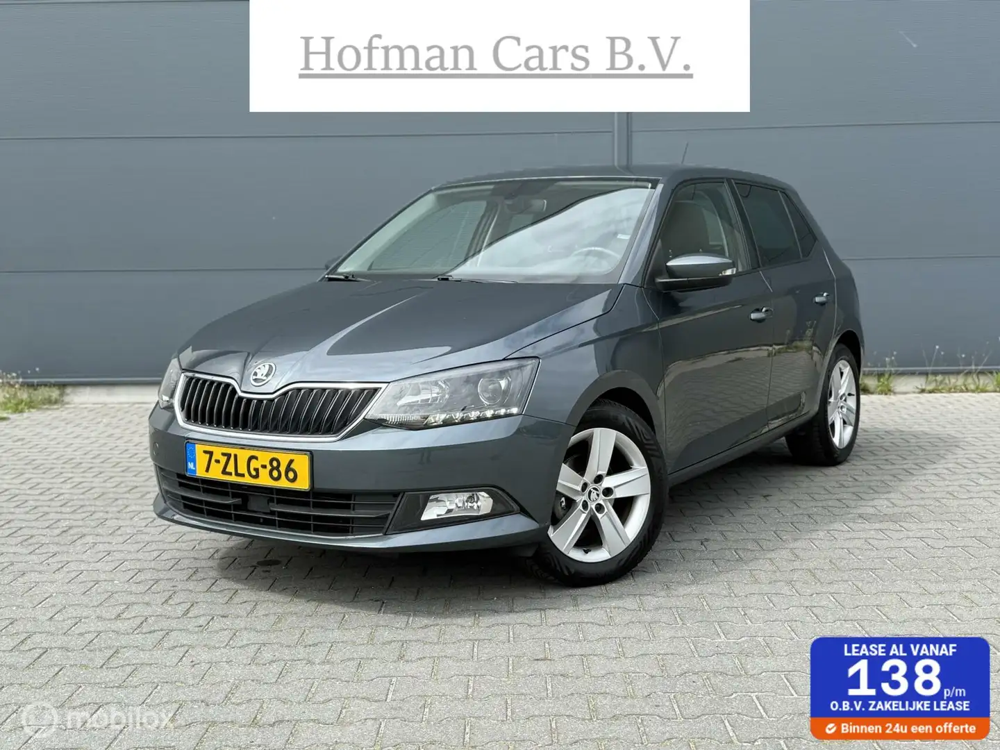 Skoda Fabia 1.2 TSI First Edition Ambition 5-Deurs Trekhaak Šedá - 1