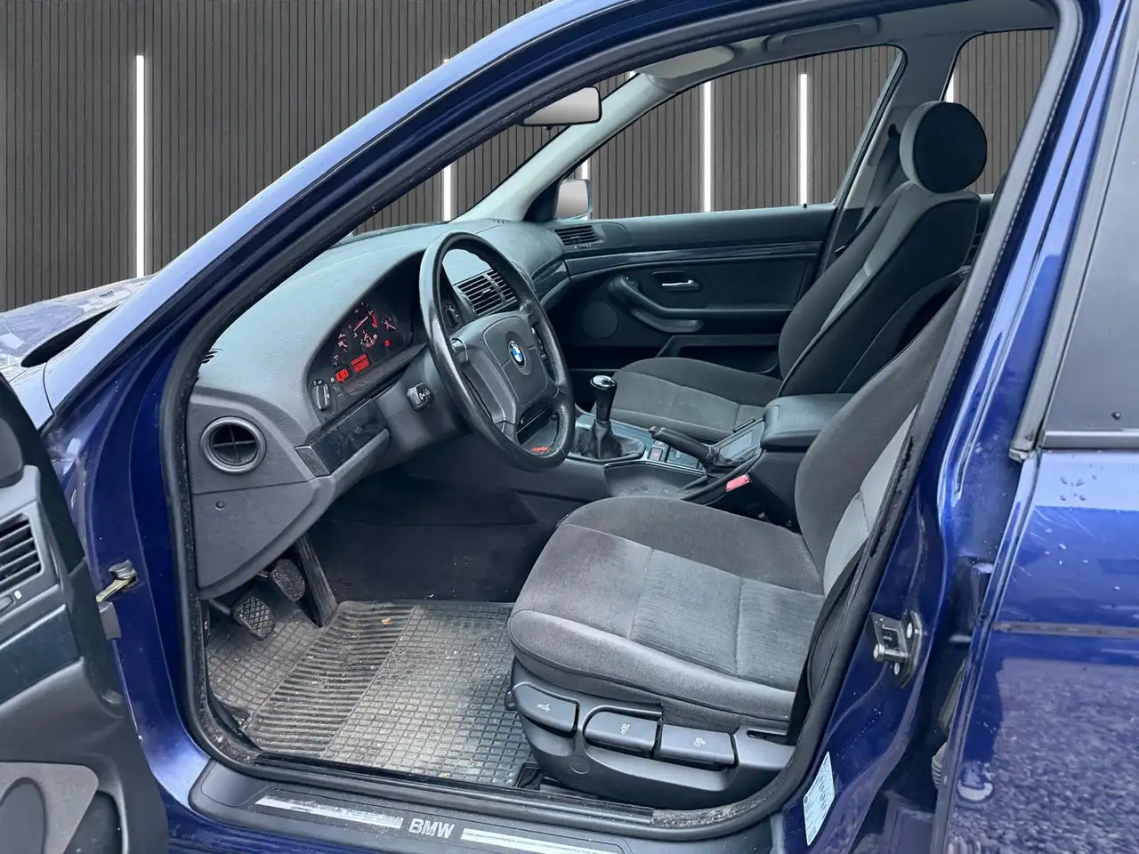 BMW 520 SITZHEIZUNG + AHK +KLIMAAUTOMATIK+ SERVO, foto 7