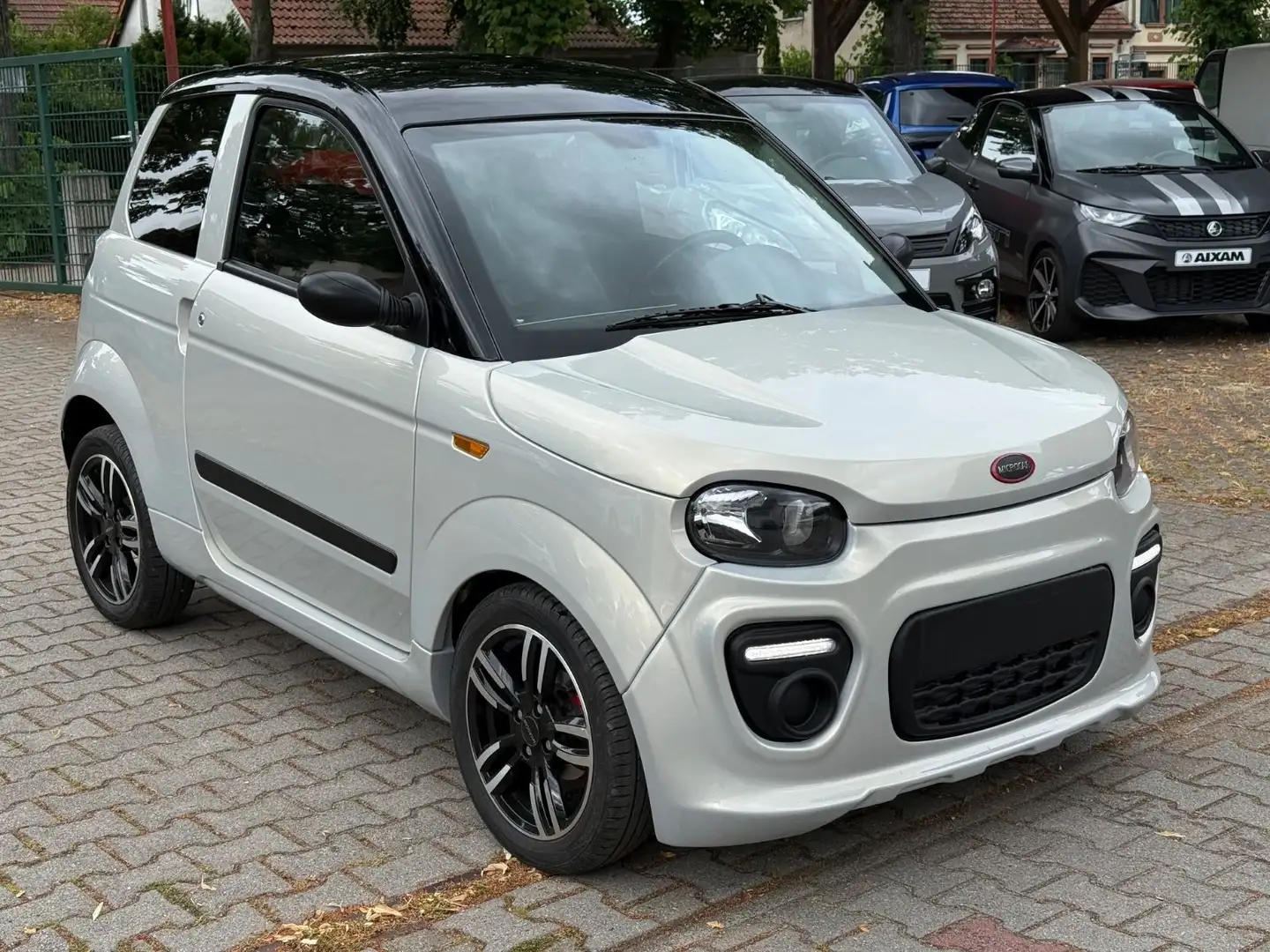 Microcar M.Go DCI Servo Automatik Mopedauto 45 km/h L6e Argent - 1
