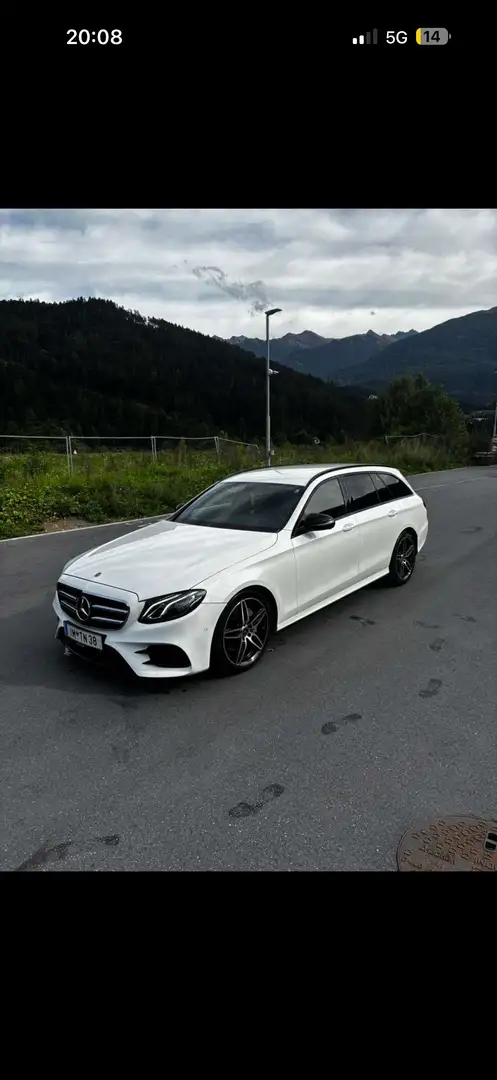 Mercedes-Benz E 220 d 4Matic T 9G-TRONIC AMG Line - 2