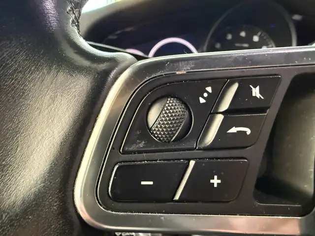 Porsche Panamera view 14