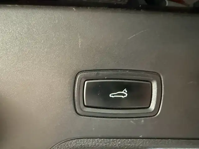 Porsche Panamera view 24