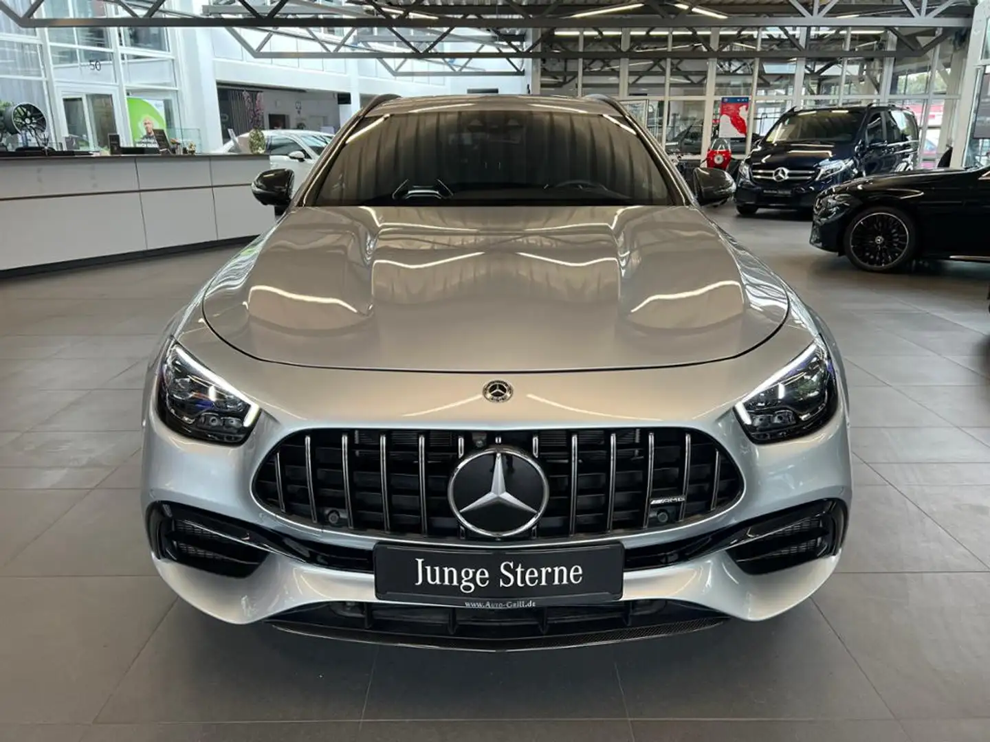 Mercedes-Benz E 63 AMG E 63 T S 4M+ PerfSitz/Abgas Keramik Carbon Burm Plateado - 2