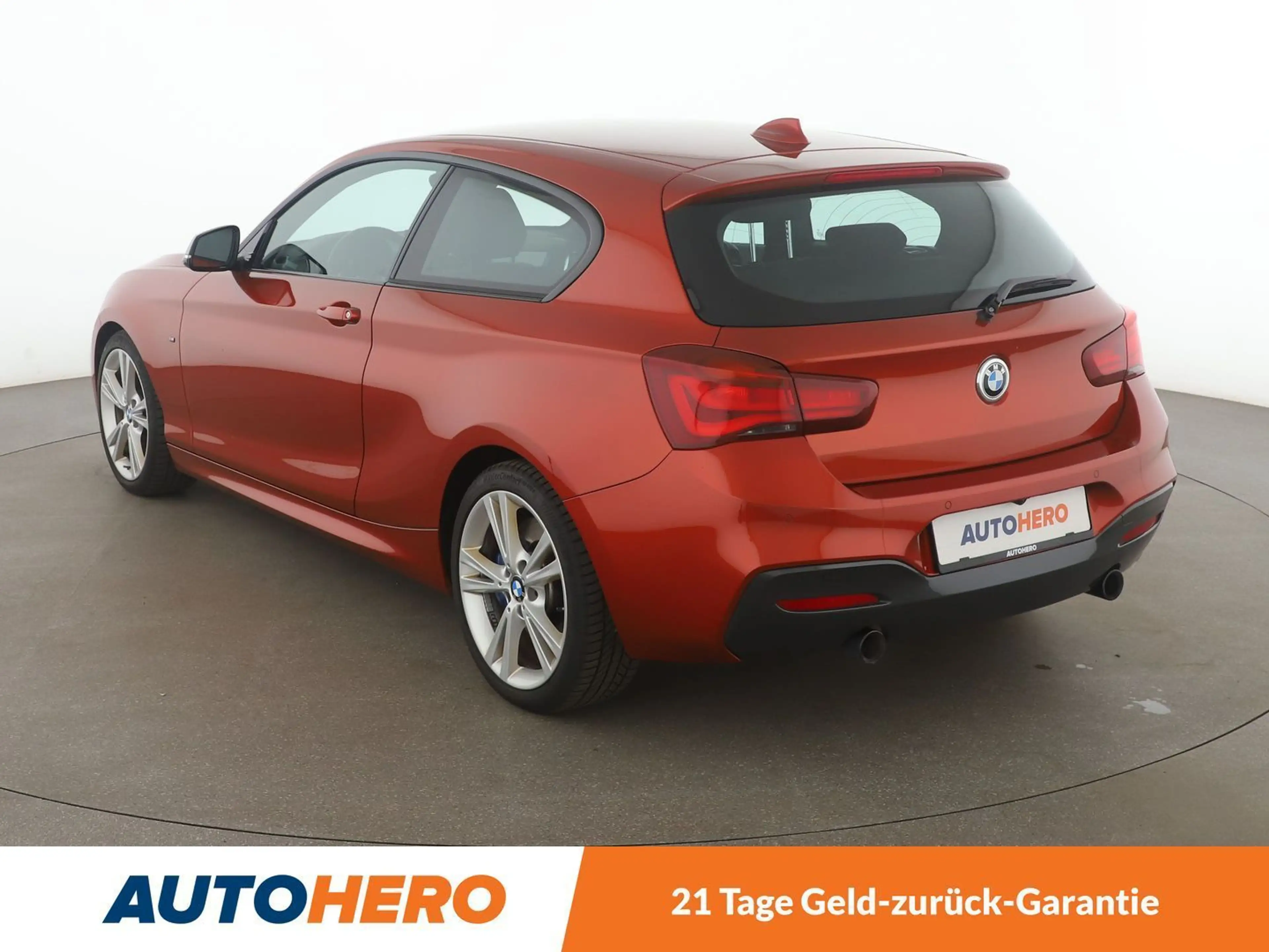 BMW 140 M140i xDrive Special Edition Aut.*NAVI*LED*TEMPO* — photo 4