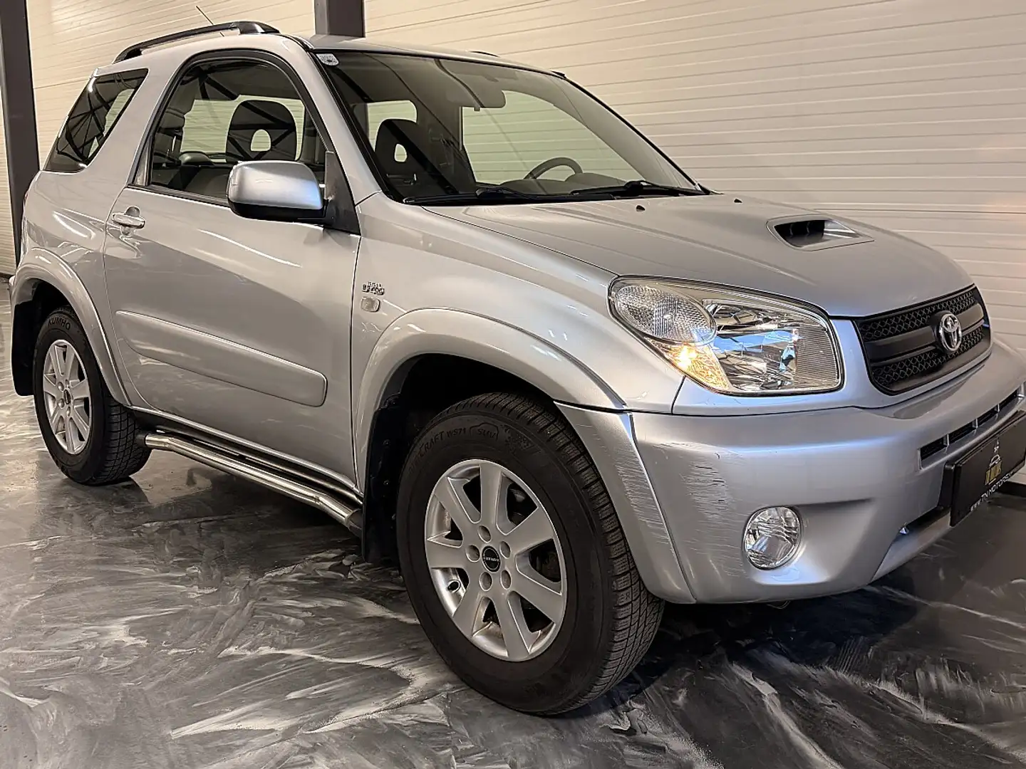 Toyota RAV4 2,0 D-4D 4WD Silber - 2