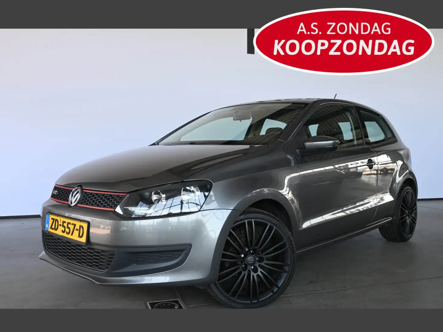 Volkswagen Polo 1.2 TSI Comfortline Airco Navigatie Elektrisch pak Grijs - 1