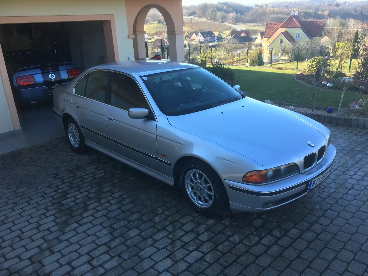 BMW 525 525d Argintiu - 1