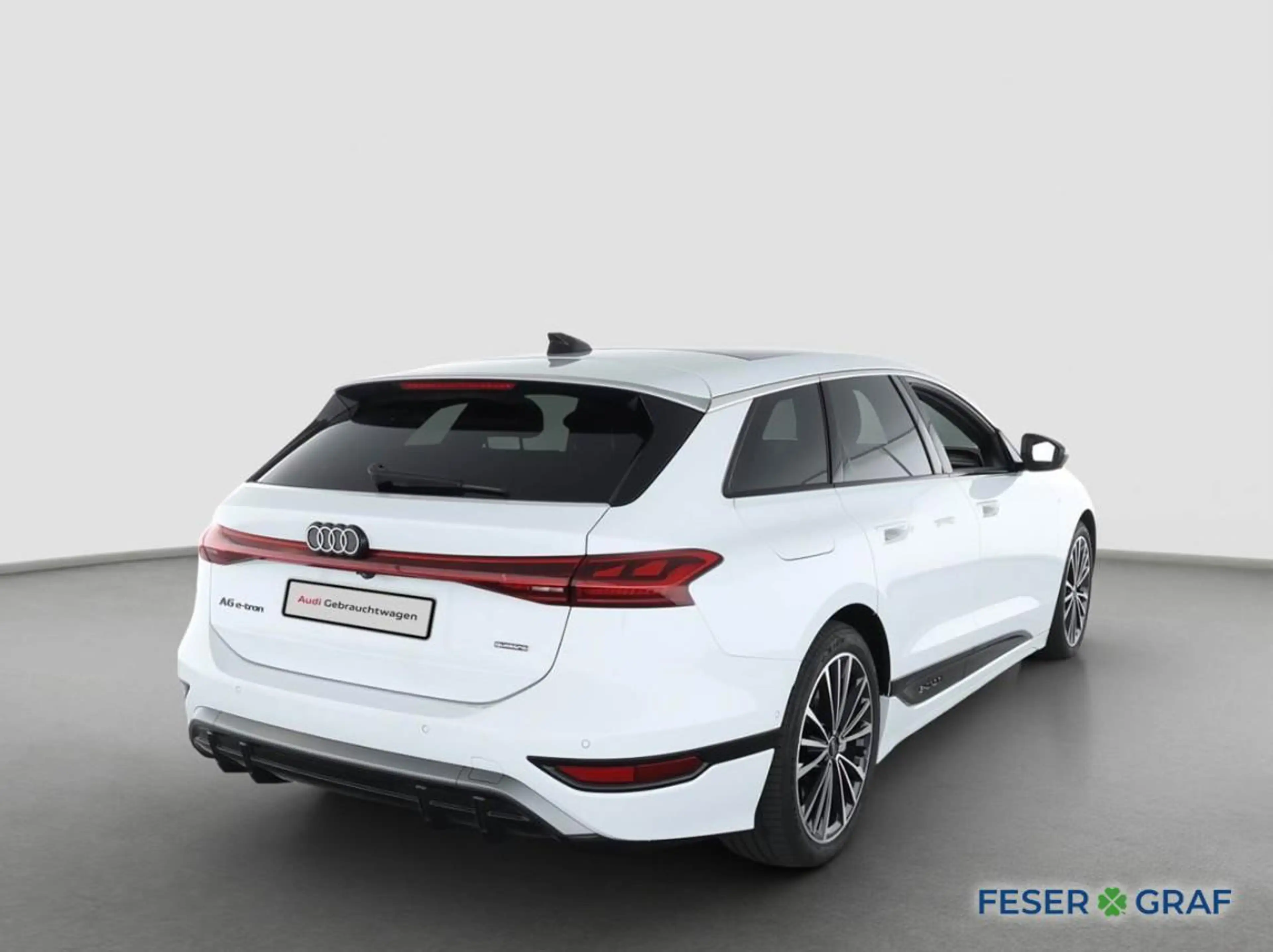 Audi A6 Avant e-tron qu. S line - AHK - PANO - OLED — photo 2